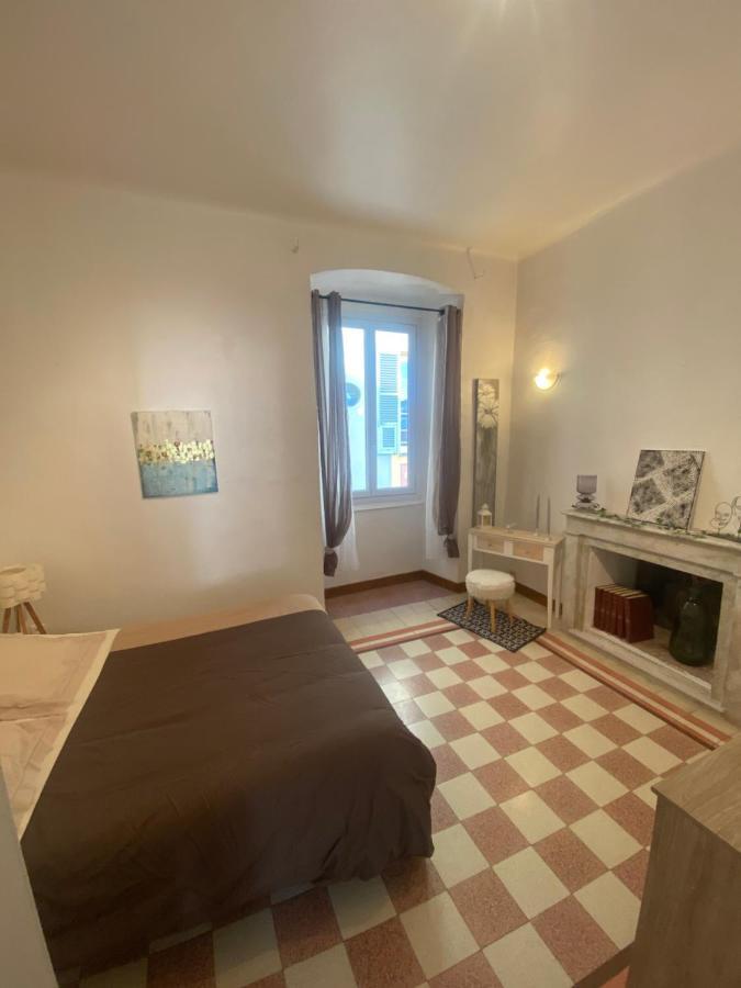 Appartement Climatise,Idealement Situe 100M Du Vieux Port. Bastia  Exteriér fotografie