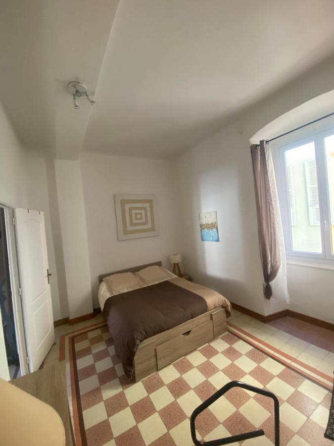 Appartement Climatise,Idealement Situe 100M Du Vieux Port. Bastia  Exteriér fotografie